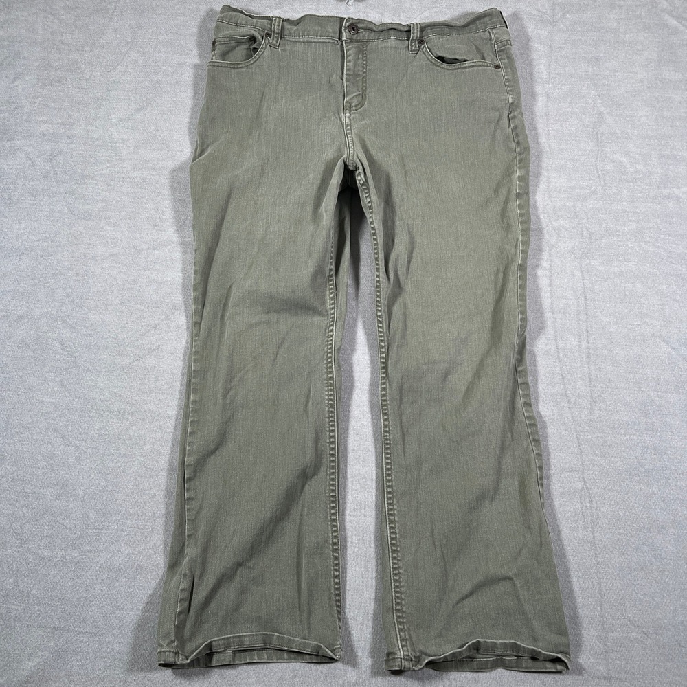 Sonoma Life Style Bootcut Mid Rise Khaki Pants Womens 16 Short Olive Green